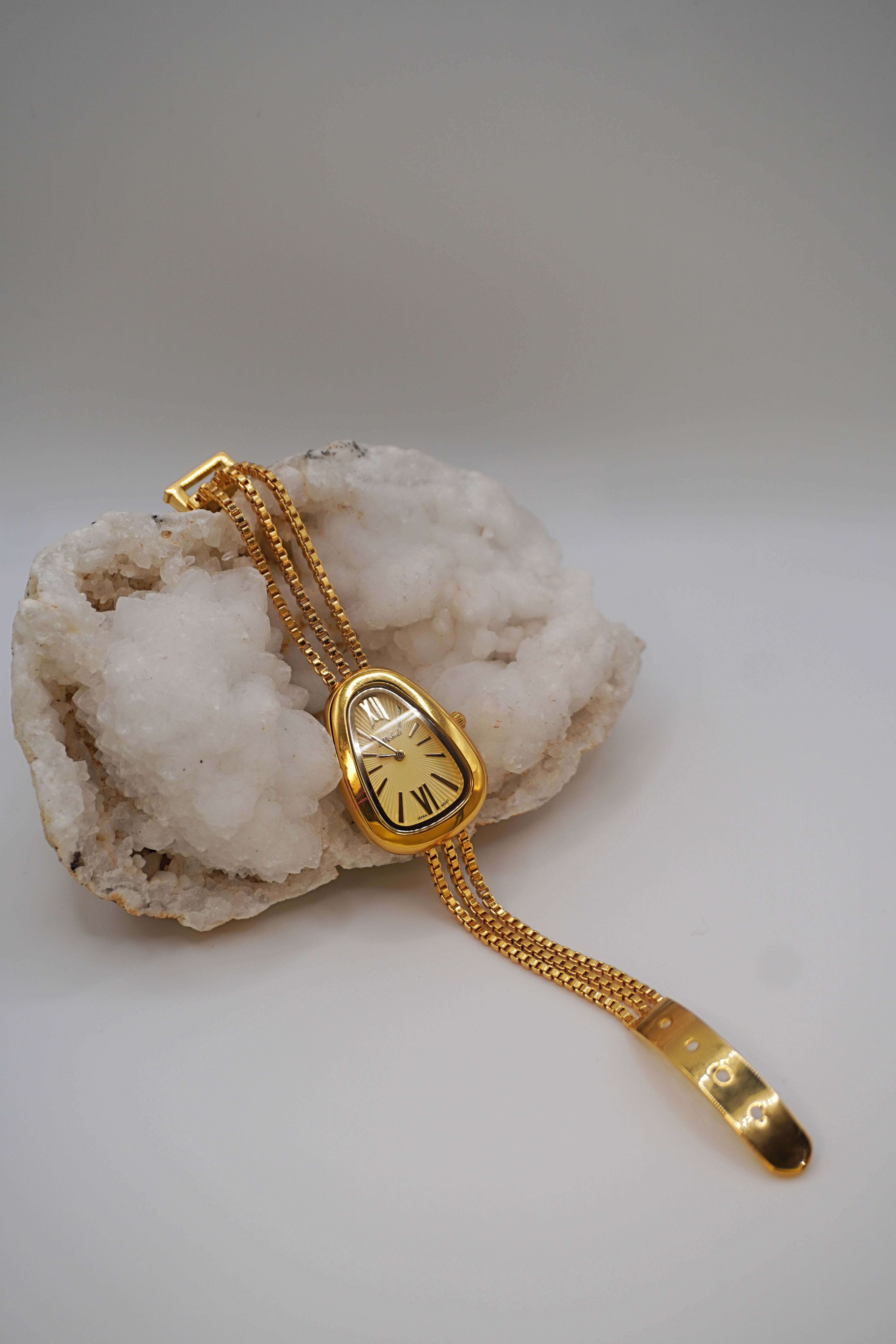 Golden Veil Watch